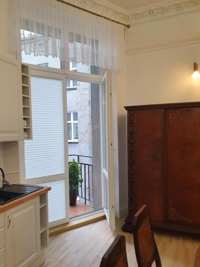 Prestige Aparthotel Piotrkowska 82 - Wyjatkowy Widok Na Deptak วูดช์ ภายนอก รูปภาพ